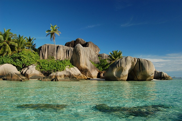 Un touriste français retrouvé noyé aux Seychelles.