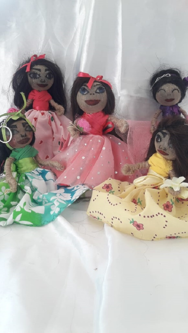 Seychellois woman entrepreneur reviving handmade Creole dolls