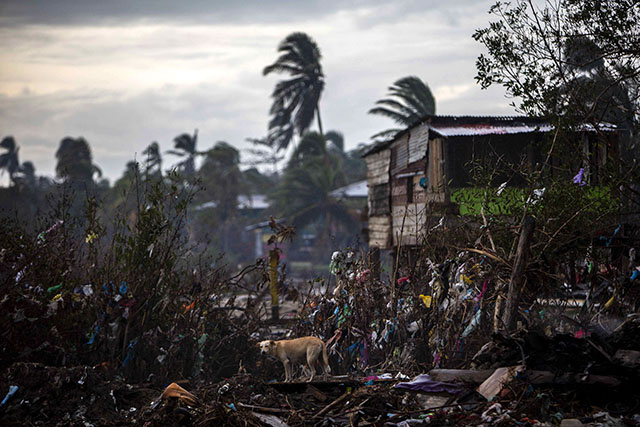 L'ouragan Iota s'est renforcé et menace l'Amérique centrale
