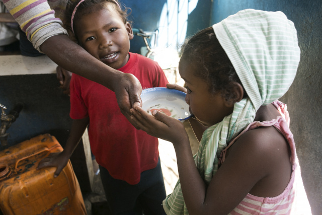 Thousands of Madagascar infants treated for malnutrition : charity