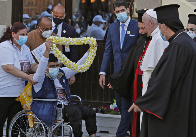 Pope Francis to meet top cleric Sistani on second day in Iraq