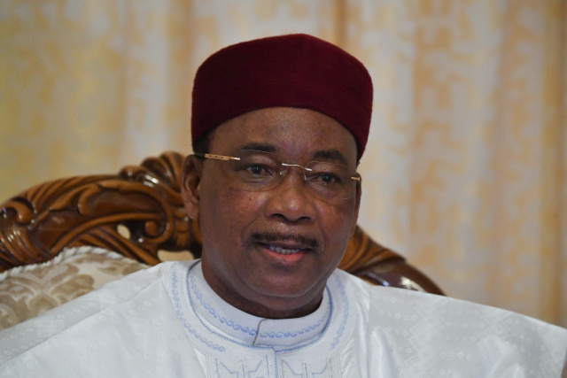 Niger's outgoing president wins coveted Ibrahim prize