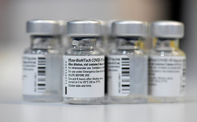 Pfizer s'attend à vendre pour 26 milliards de dollars de vaccins anti-Covid en 2021