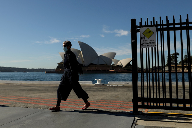 Sydney virus lockdown extended by at least two weeks