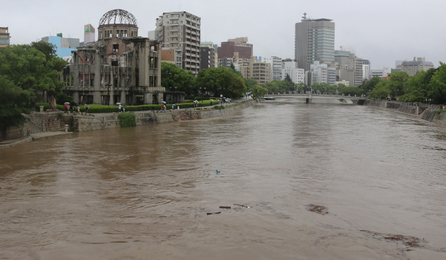 Tens of thousands urged to evacuate as heavy rain hits Japan