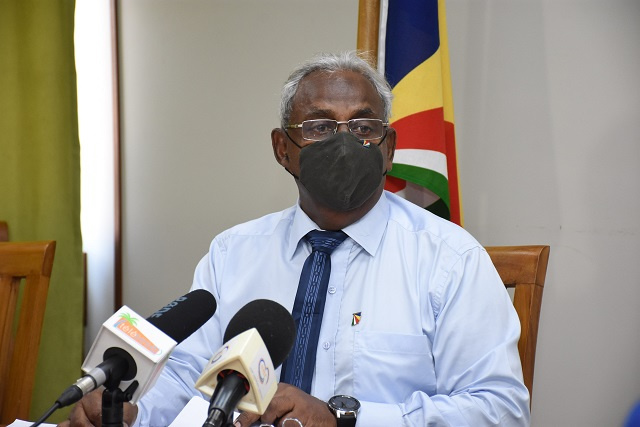 Corruption alert: Seychellois man who left country despite tax issues raises questions
