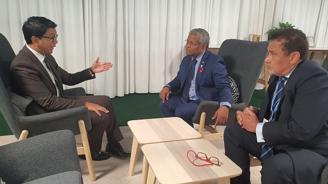 Leaders of Seychelles and Madagascar hold bilateral talks on sidelines of UN climate change conference