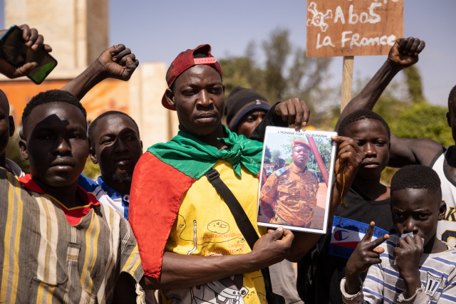 West African nations mull response to Burkina Faso coup