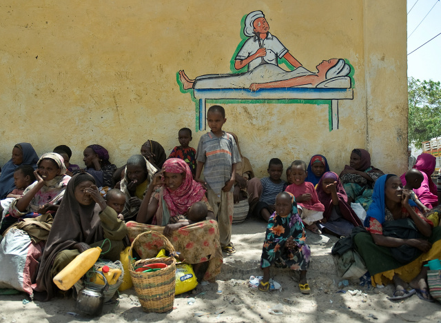 Hunger crisis threatens half of Somalia's young children: UN