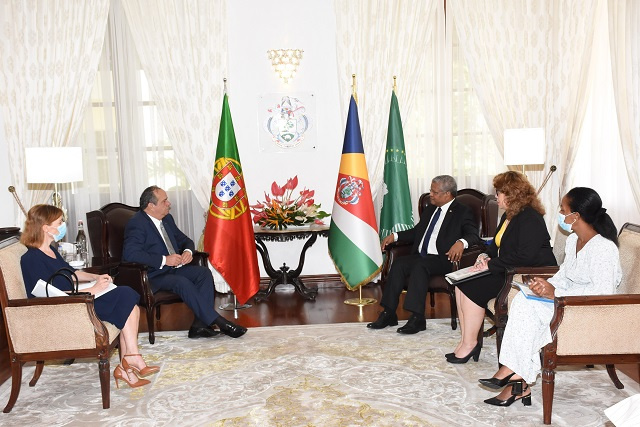 Renewable energy high on agenda as envoys from Portugal, Germany meet with Seychelles' president