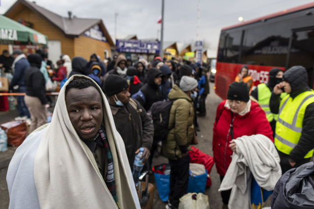 African govts scramble to aid citizens in Ukraine after mistreatment claims