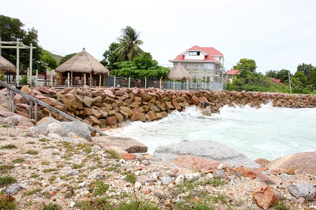 Climate impact, coastal erosion and flooding: Protecting Seychelles' coastlines may cost up to $10m
