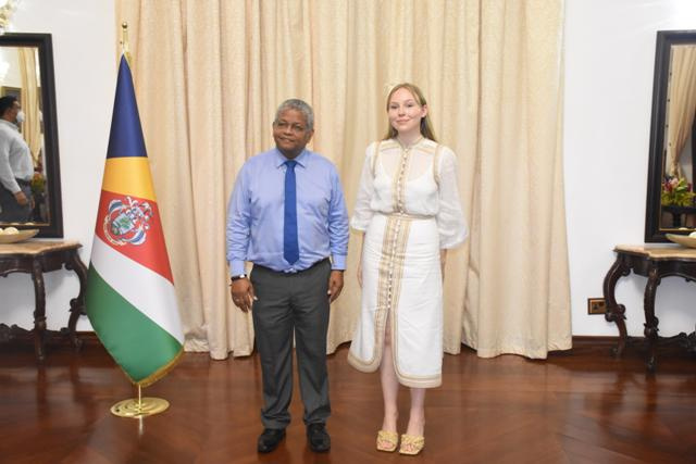 Princess Theodora von Liechtenstein on visit to Seychelles, promoting Green Teen Team Foundation