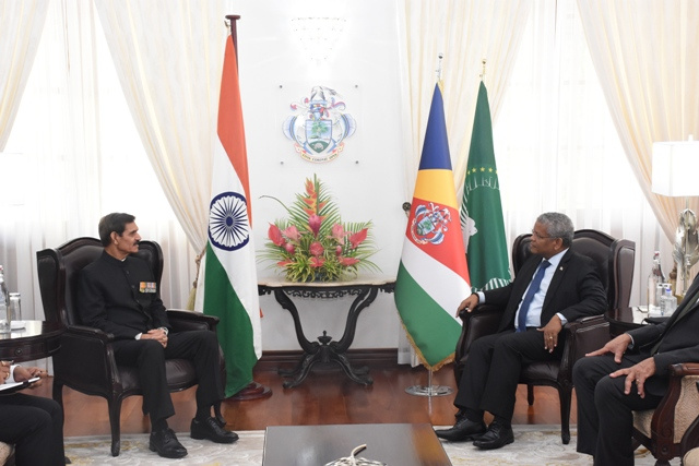 Outgoing Indian High Commissioner to Seychelles commends 22 completed projects