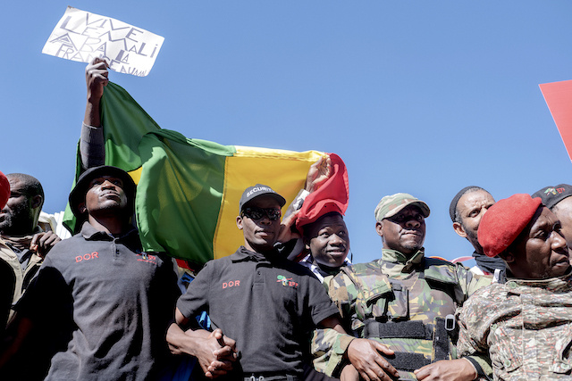 Le Mali salue la levée de sanctions ouest-africaines "illégales et inhumaines"