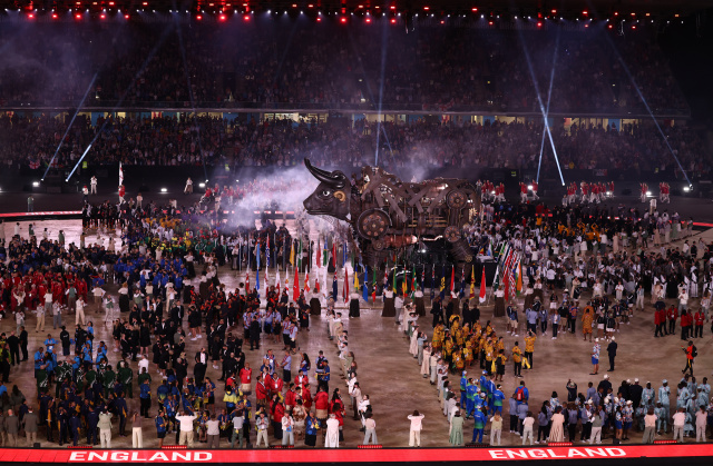 Birmingham sparkles as Commonwealth Games open to strains of Duran Duran