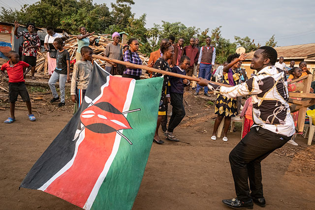 Kenya: duel serré pour la présidence, les appels à l'unité se multiplient