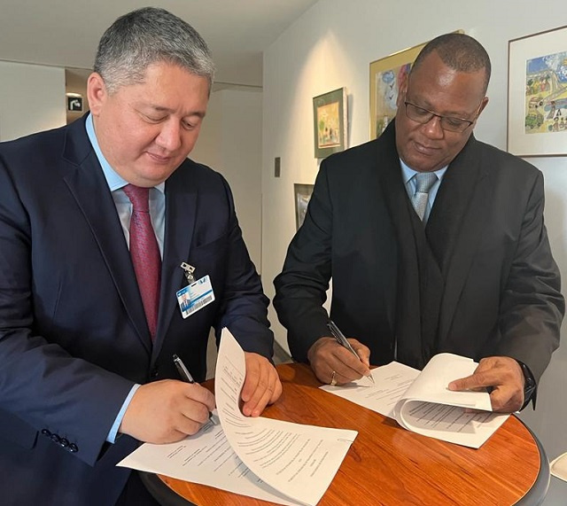 Les Seychelles signent un accord de service aérien avec le Kazakhstan