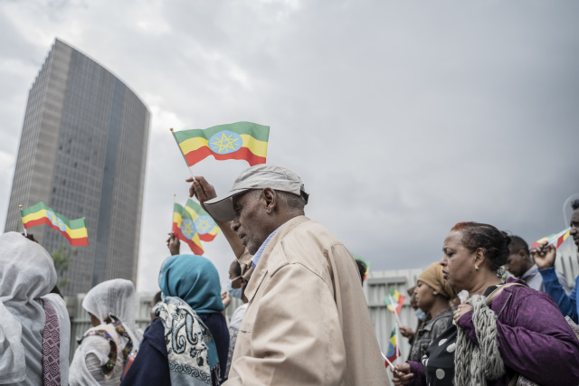 Ethiopia recommits to peace talks, but vows to seize federal sites in Tigray