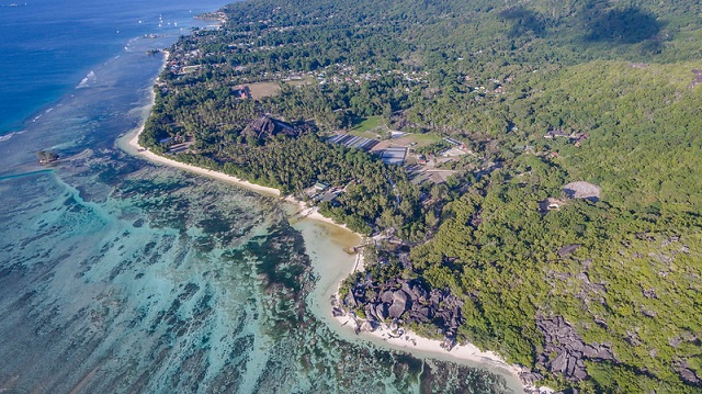Moratorium extended on building new tourism accommodation on La Digue
