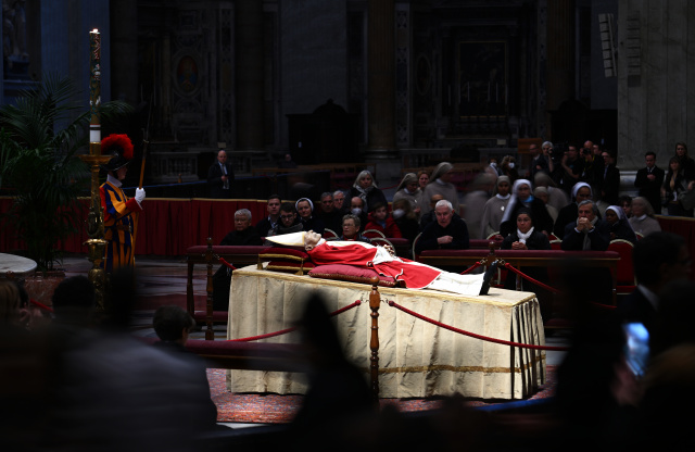 Tens of thousands pay tribute to ex-pope Benedict at lying-in-state