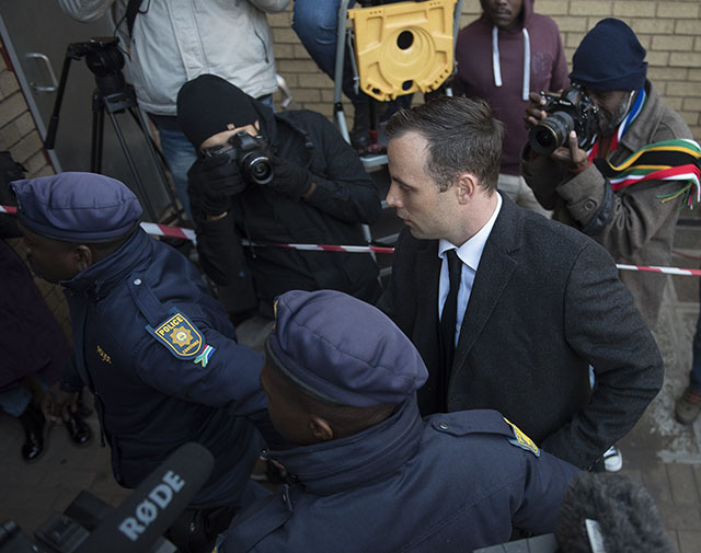 Afrique du Sud: Oscar Pistorius saura bientôt s'il est libéré