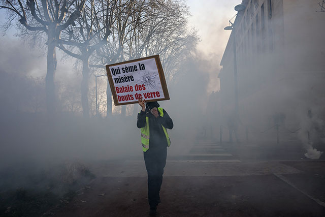 Retraites: l'heure de vérité approche, réunion de crise à l'Elysée