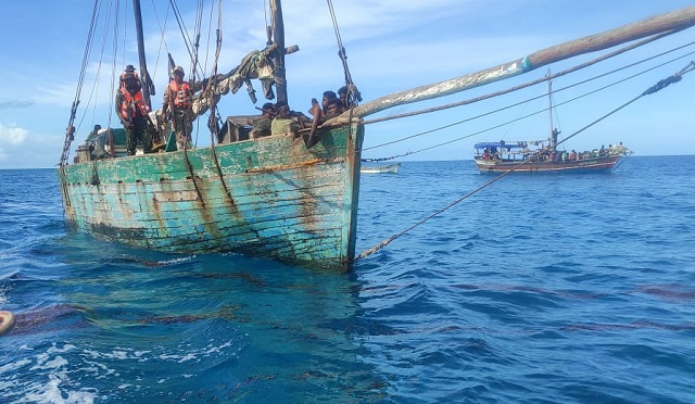 Pêche illégale : Les forces de défense des Seychelles interceptent 2 navires malgaches