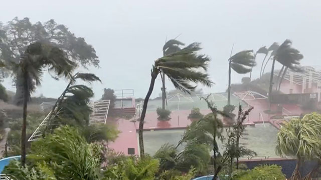 Arrivée imminente du typhon Mawar droit sur l'île de Guam