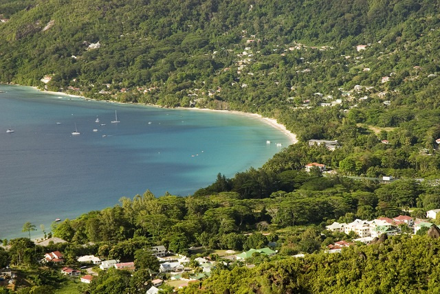 Les Seychelles maintiennent un moratoire sur la vente de terrains aux non-Seychellois