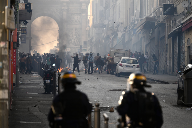 Macron shelves Germany state visit over France riots crisis