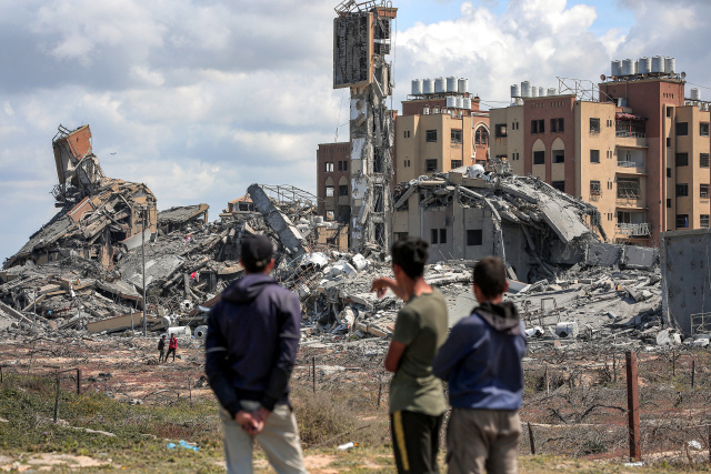 No let-up in Gaza war despite UN ceasefire resolution