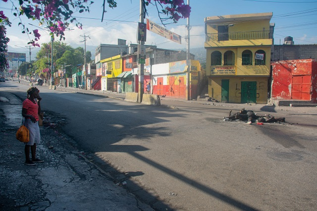 En Haïti, la mise en place des autorités de transition toujours dans l'impasse