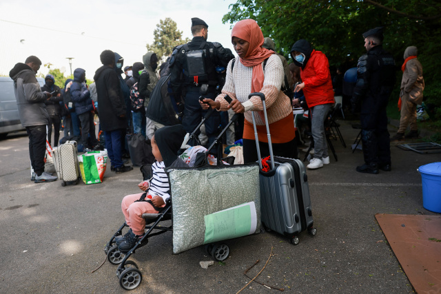 France evicts hundreds of migrants from Paris squat ahead of Olympics