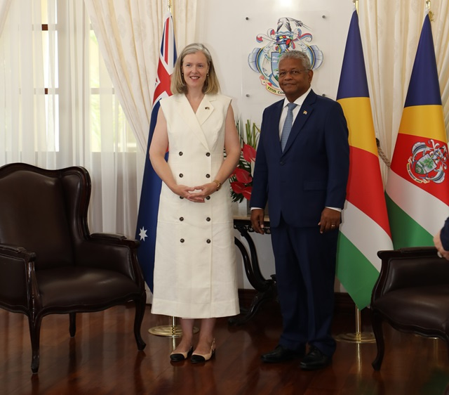 Seychelles' President meets with newly accredited Australian and Qatari diplomats 