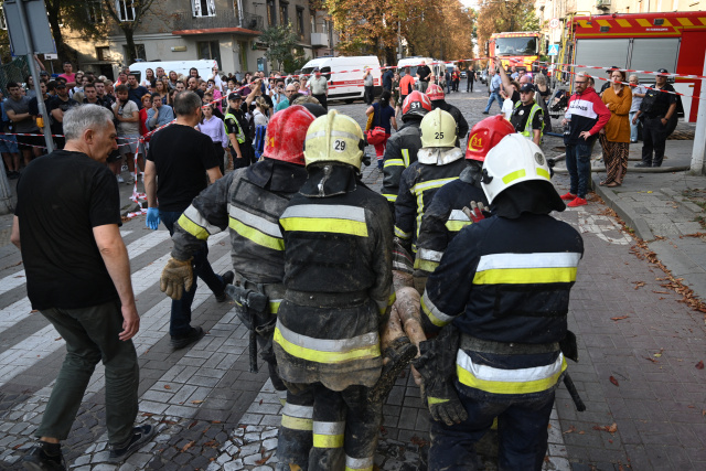 Deadly strike hits Ukraine's Lviv as Zelensky confirms reshuffle