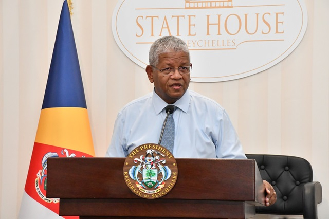 Seychelles' President announces China will donate up to 150 new houses 