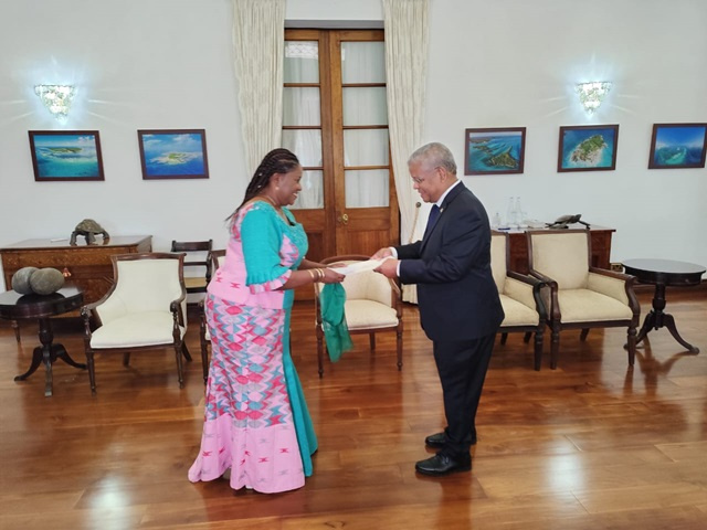 Diplomats from Ghana, Ireland and Netherlands present credentials to Seychelles' President 