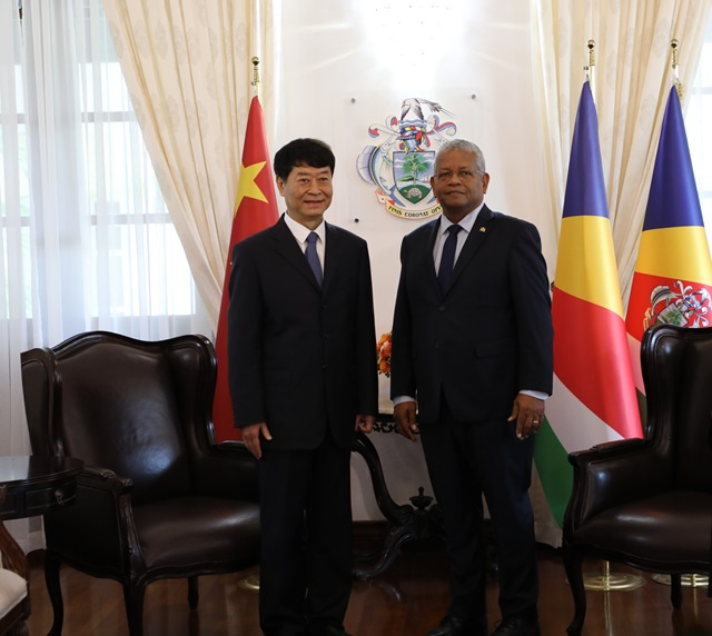 CPPCC Vice-Chair Mu Hong in Seychelles to "bolster enduring friendship"