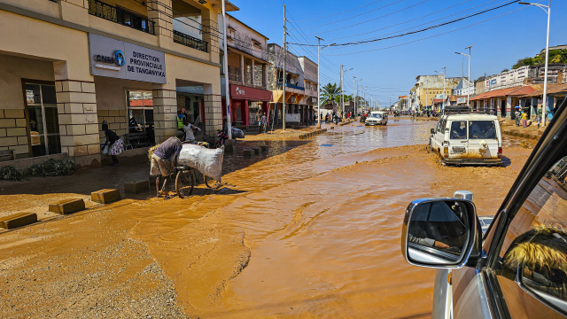 Climate change-worsened floods wreak havoc in Africa