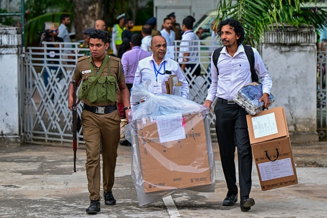 Sri Lanka: victoire écrasante et majorité absolue pour le camp du président aux législatives